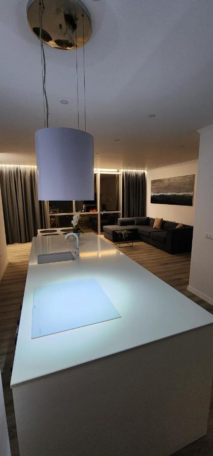 Durres City Apartment, City Center & Close To The Beach 외부 사진