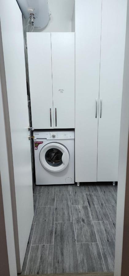 Durres City Apartment, City Center & Close To The Beach 외부 사진