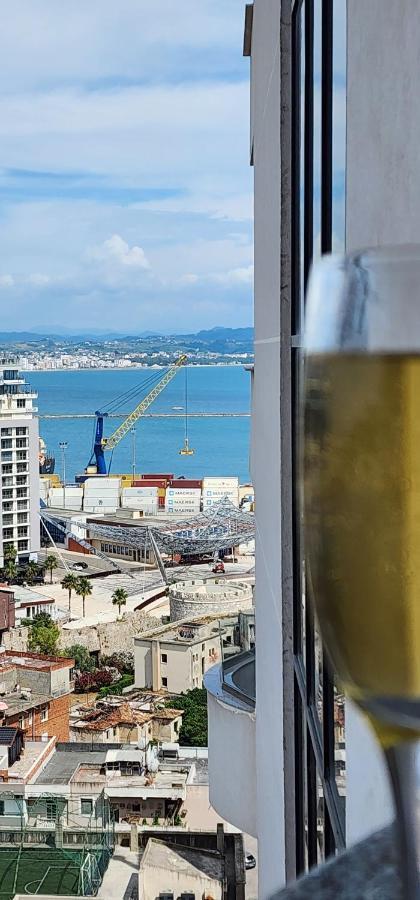 Durres City Apartment, City Center & Close To The Beach 외부 사진