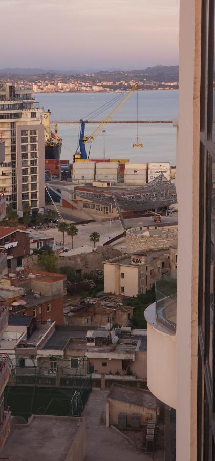 Durres City Apartment, City Center & Close To The Beach 외부 사진